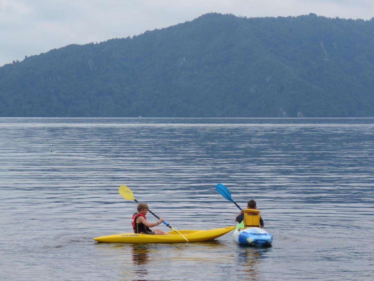 Lake Rotoiti Lakehouse Retreat Rotorua Dış mekan fotoğraf